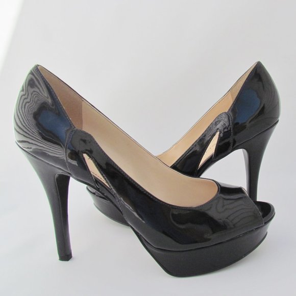 Marc Fisher Tumble 3 BLACK PLATFORM PUMPS Peep Toe Patent Look Heels 9 M - Picture 1 of 11